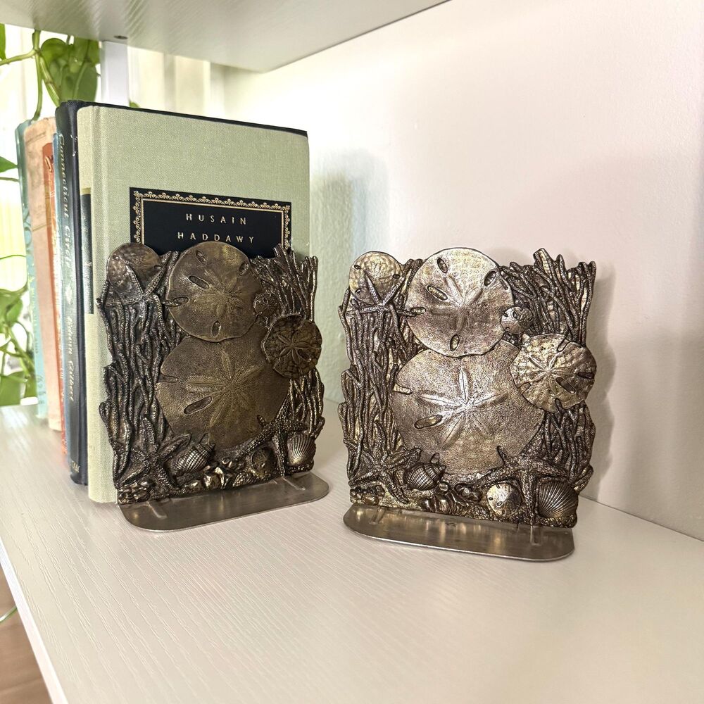 Vintage Metzke Pewter Sand Dollar Bookends / Nautical Seashell Coastal Decor